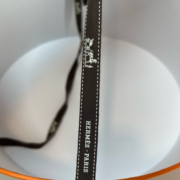 Hermes Authentic Empty Hat Box Orange Gift Storage Round Oval w Ribbon - Picture 3 of 9